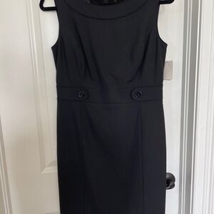 Elegant Black Sleeveless Dress